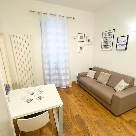 Dimora Diaz 5 Piazza Unità Very Appartement *